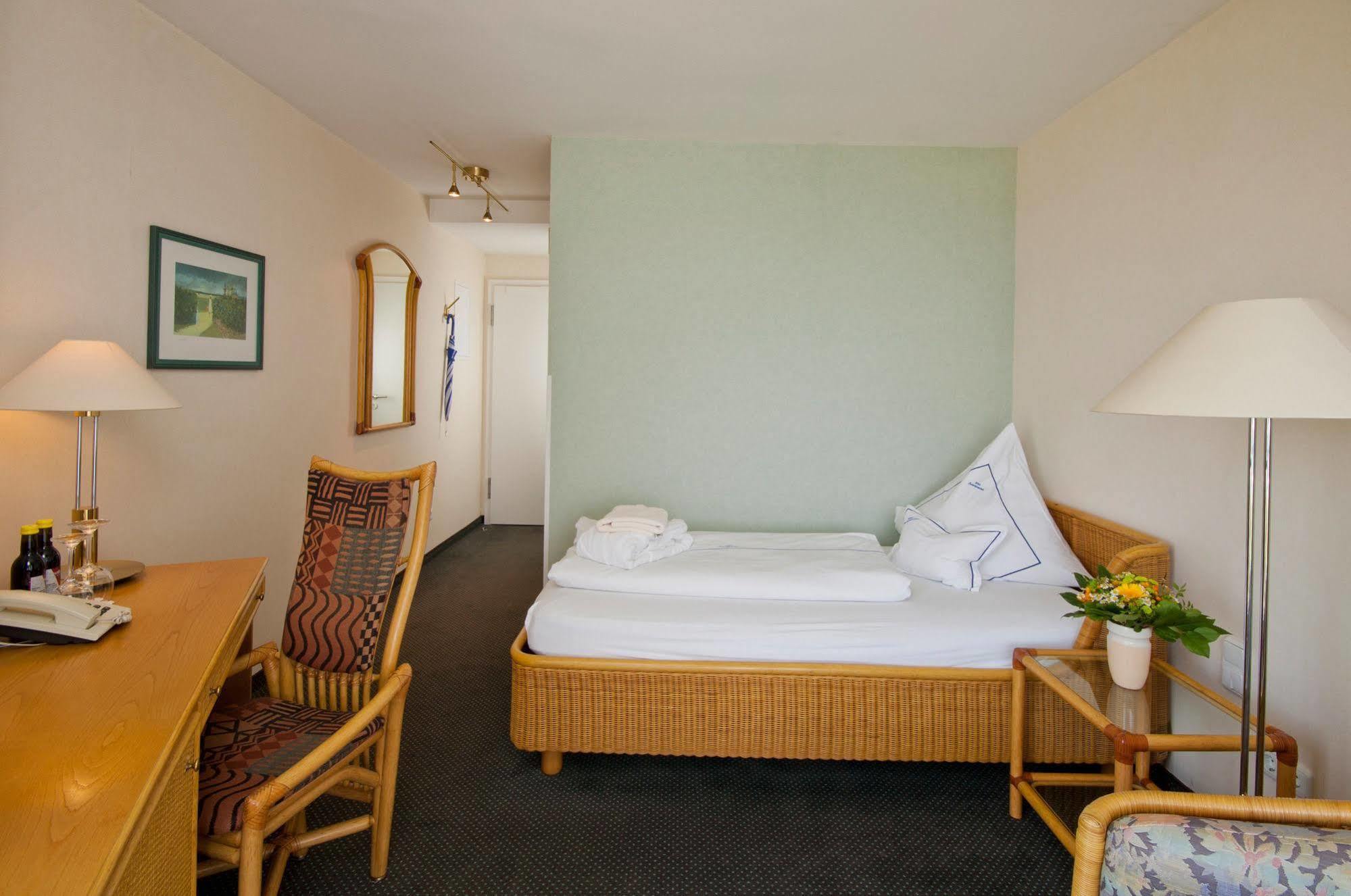 Hotel Seeschloesschen Hohwacht Dış mekan fotoğraf